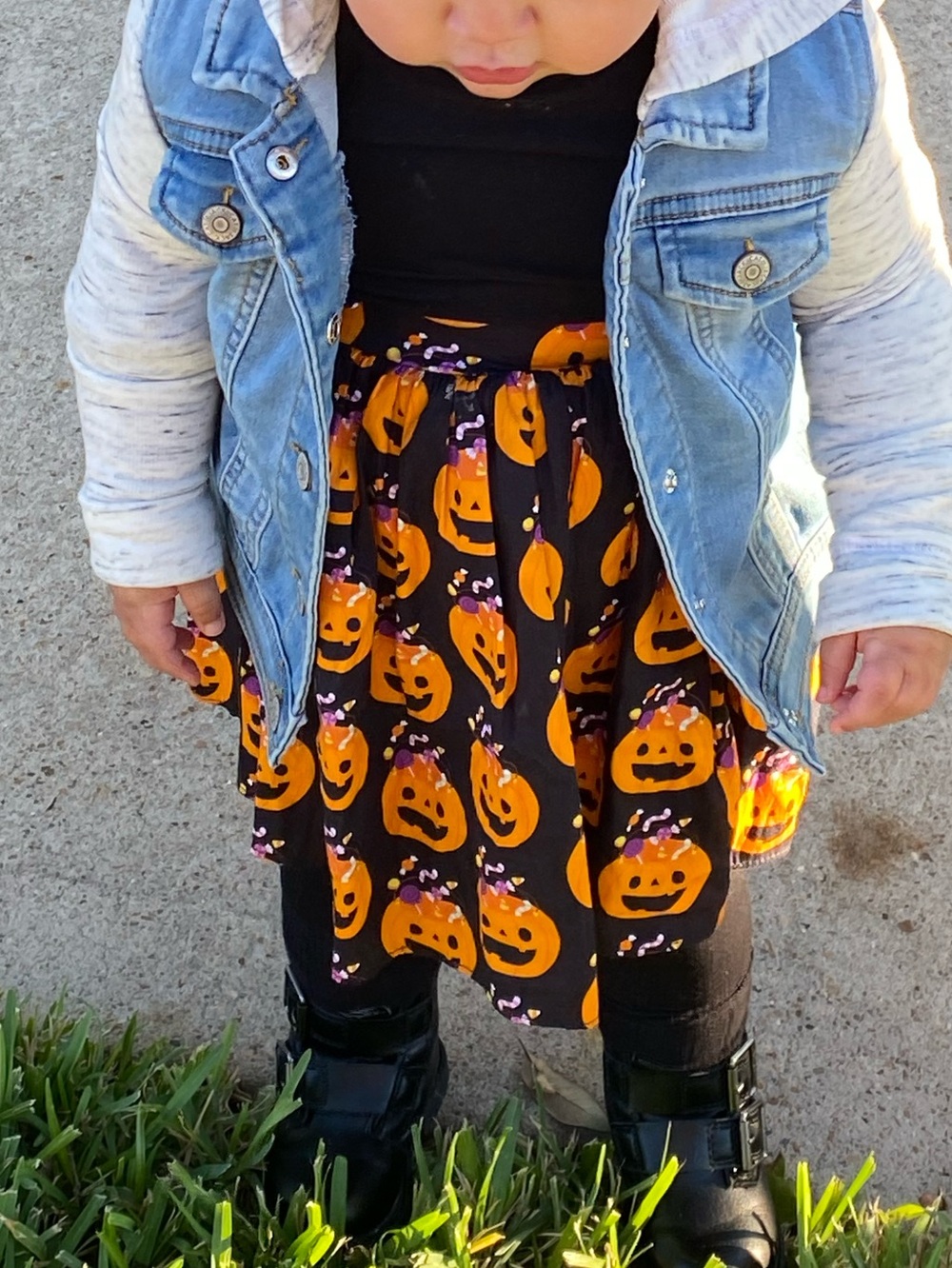 Ricrac & Ruffles Kids Halloween Pumpkin Skirt - Black & Orange